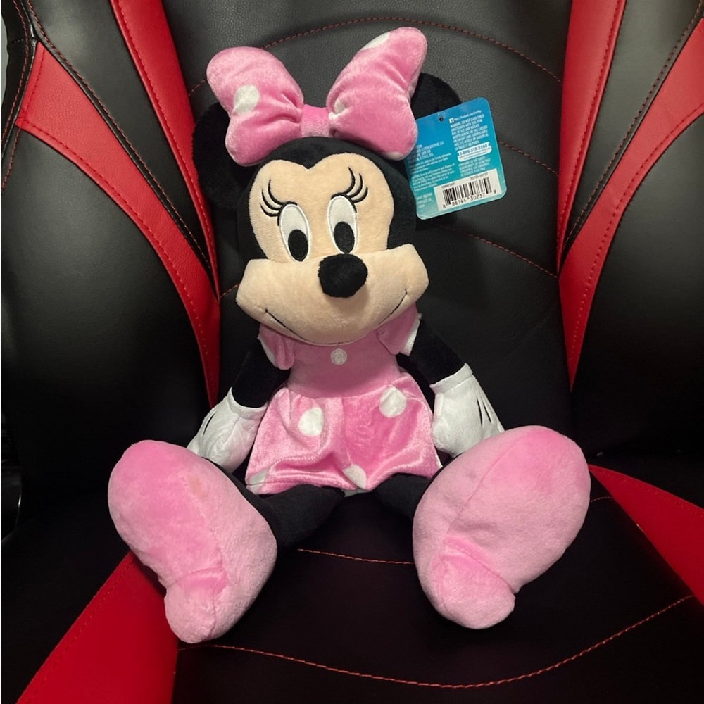 NWT Disney Minnie Mouse Plush